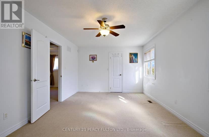 7 Bridlewood Boulevard — photo 18 of 40