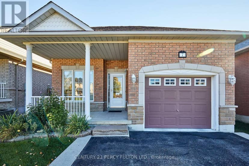 7 Bridlewood Boulevard, Whitby, photo 2