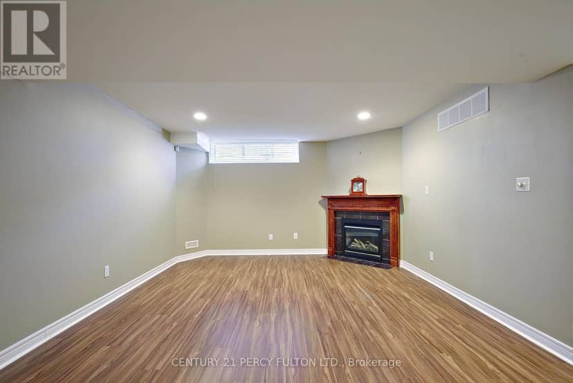 7 Bridlewood Boulevard — photo 25 of 40