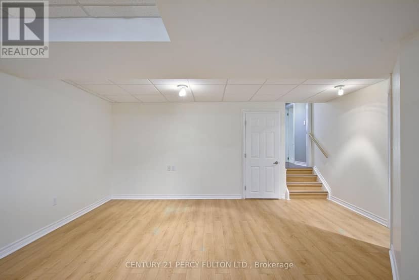 7 Bridlewood Boulevard — photo 34 of 40