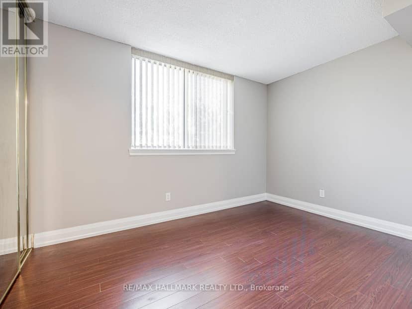 706 - 1665 Victoria Park Avenue — photo 19 of 27