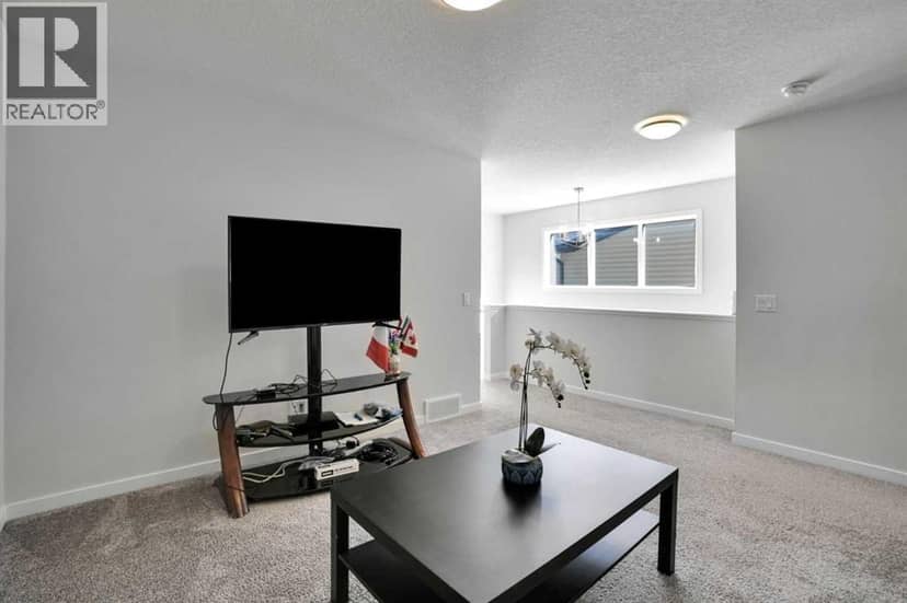 235 Clydesdale Avenue — photo 29 of 40