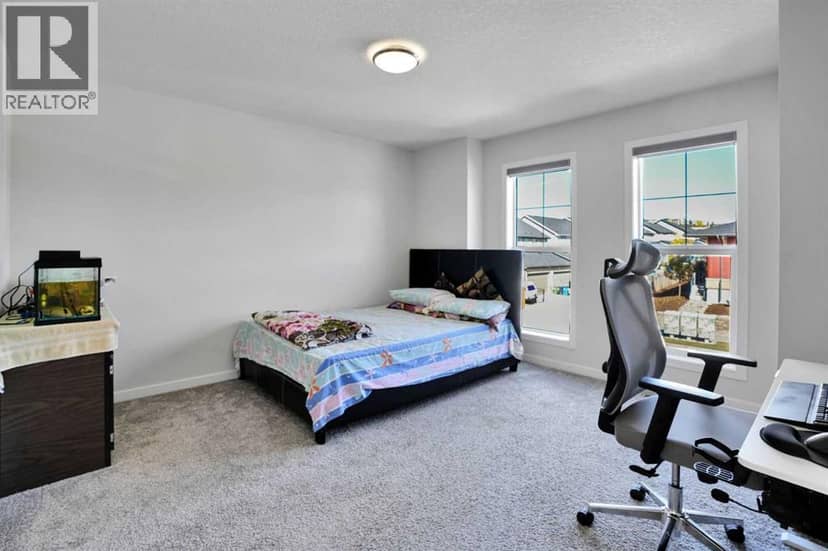 235 Clydesdale Avenue — photo 20 of 40