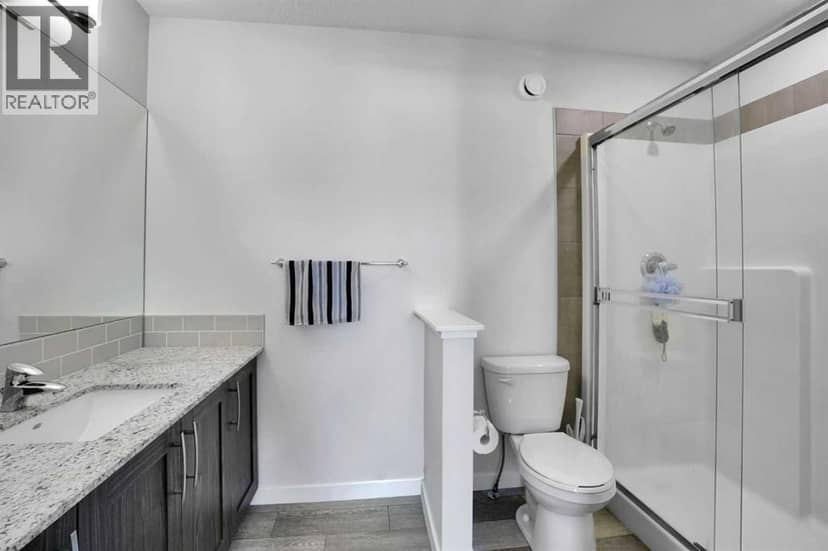 235 Clydesdale Avenue — photo 25 of 40