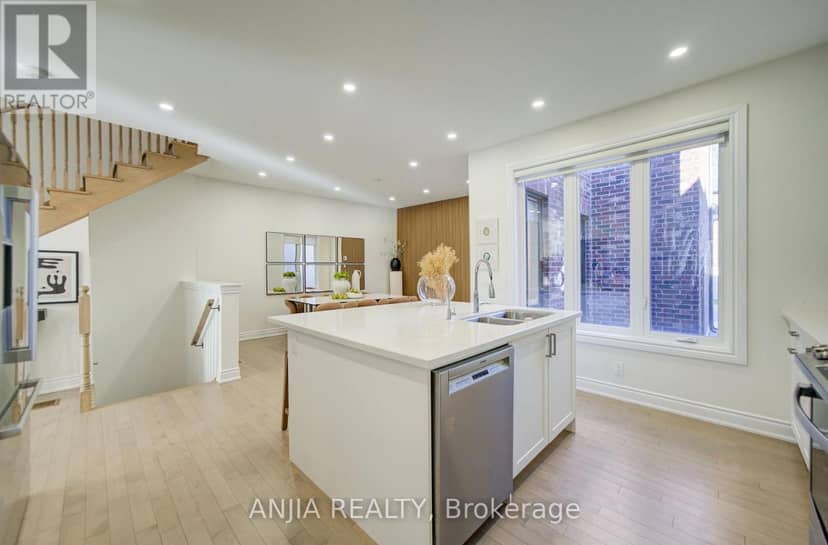 107 Guardhouse Crescent — photo 19 of 40