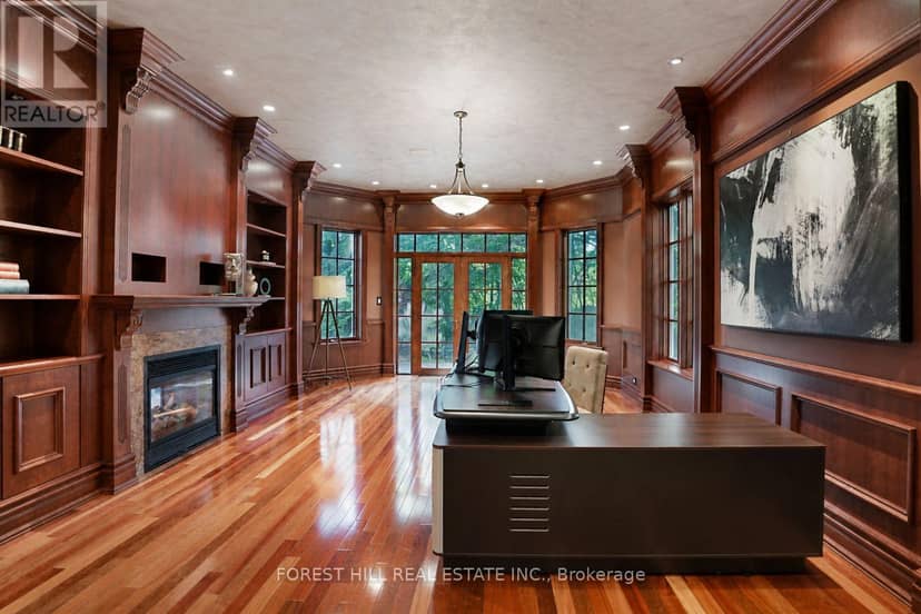 160 Renaissance Court — photo 19 of 40