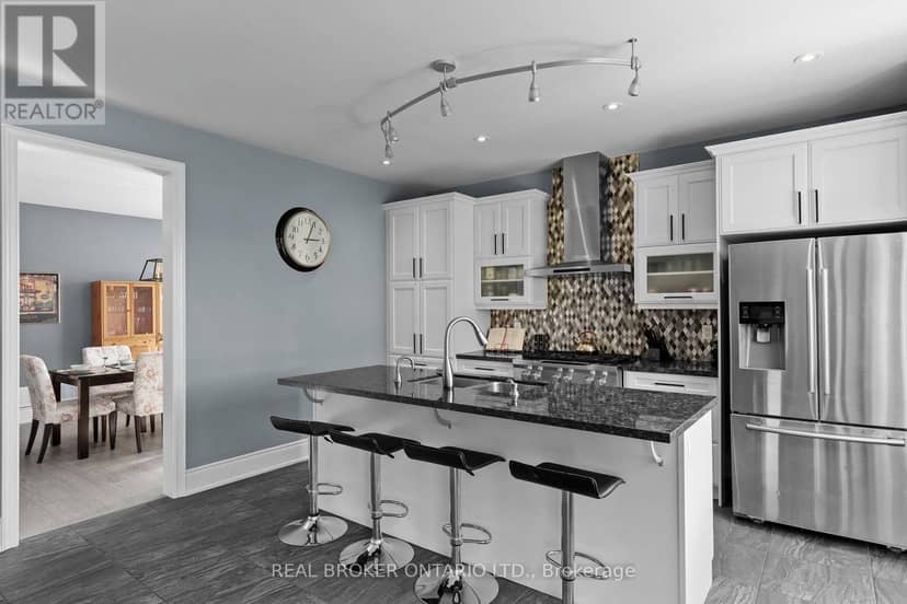 3032 Monarch Drive — photo 10 of 40