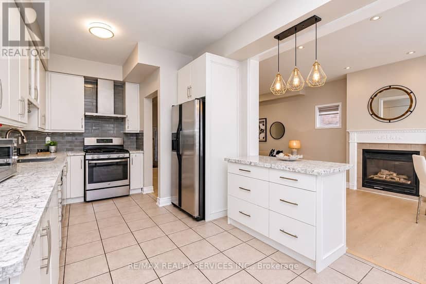 1857 Stevington Crescent — photo 14 of 40