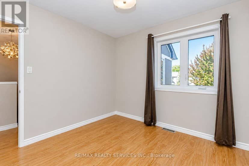 1857 Stevington Crescent — photo 30 of 40