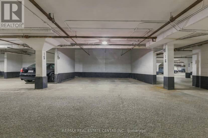 1110 - 355 Rathburn Road E — photo 31 of 38