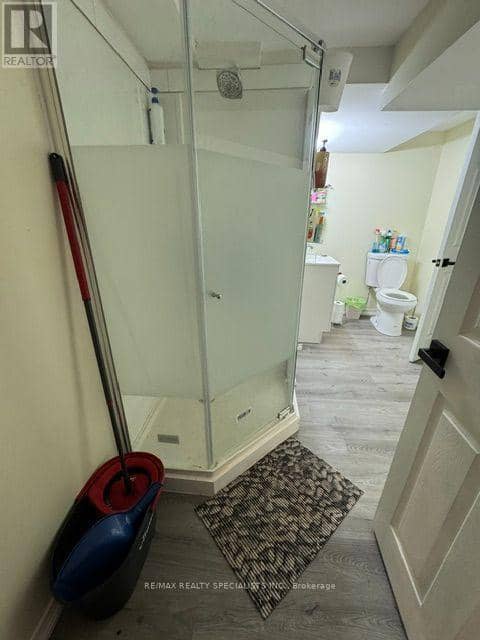 875 Charlotte Street — photo 10 of 13
