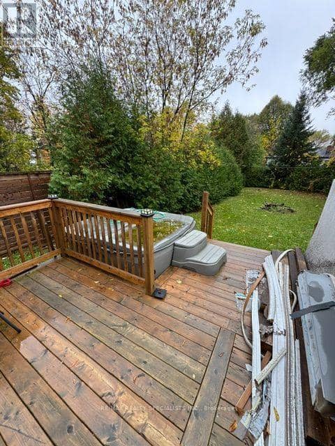 875 Charlotte Street — photo 12 of 13