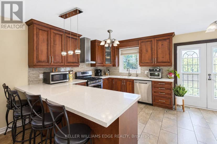 93 Wellandvale Drive — photo 12 of 40