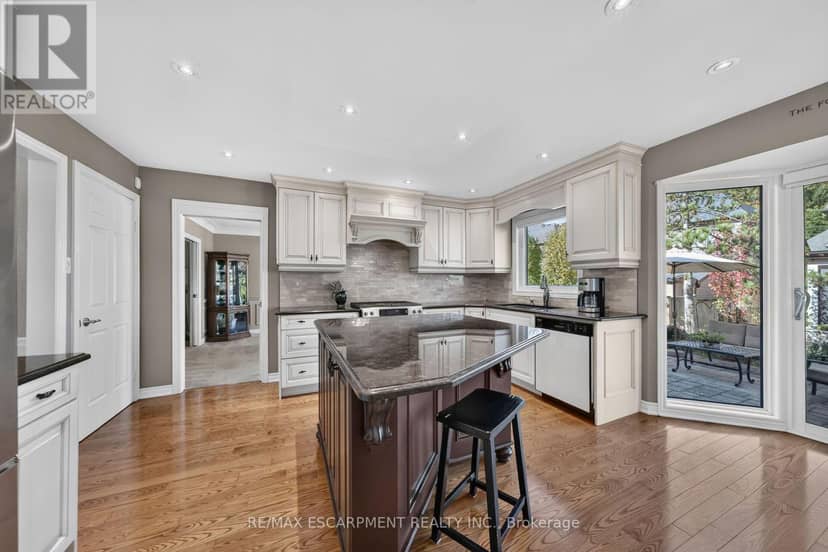 14 Cottonwood Court — photo 22 of 40
