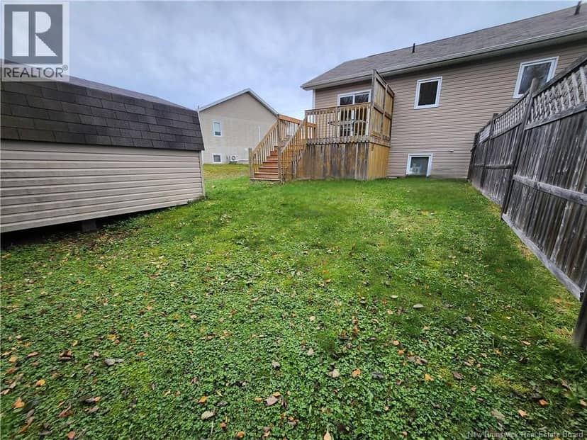 897 Bernard Street, Dieppe, photo 5