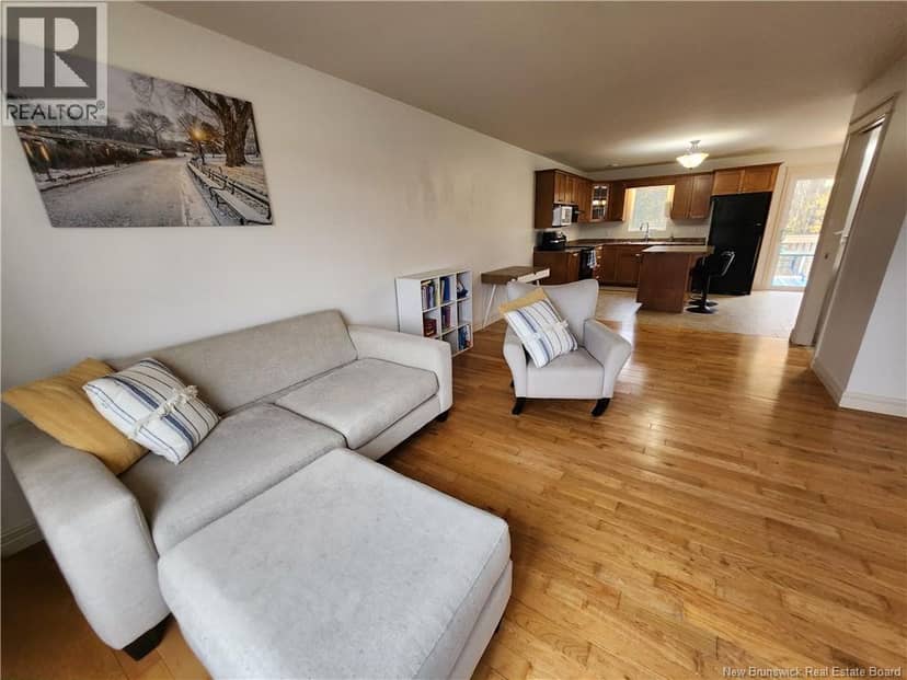 897 Bernard Street, Dieppe, photo 7
