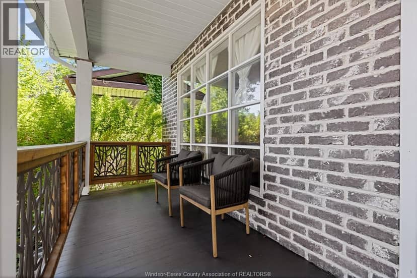 327 Lincoln Road — photo 22 of 33