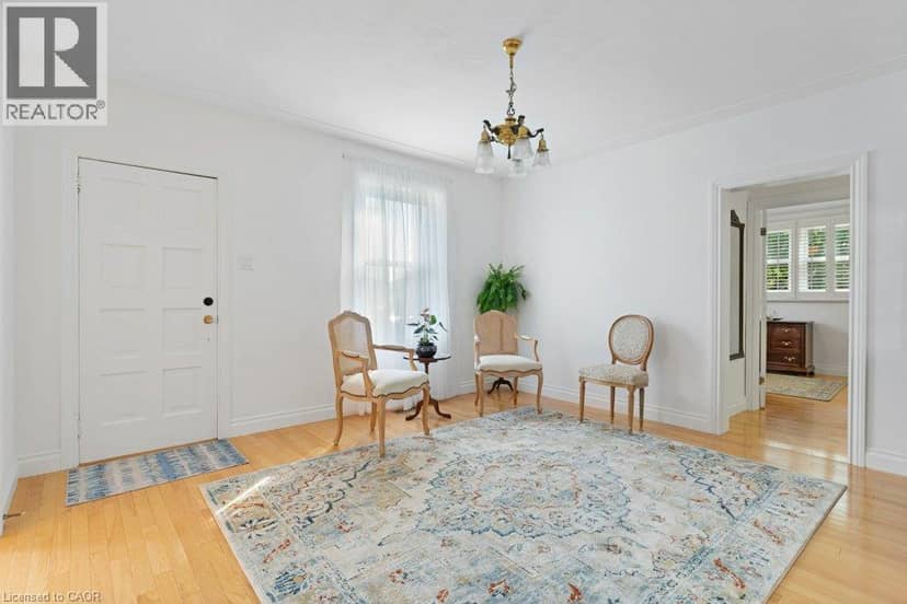 17 QUEEN Street, North Dumfries, photo 7