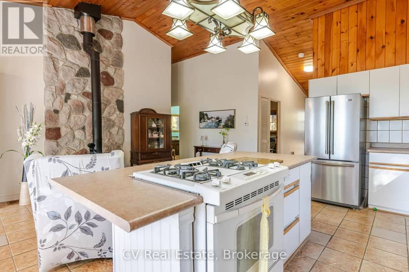 64 Wahnekewening Drive — photo 24 of 40