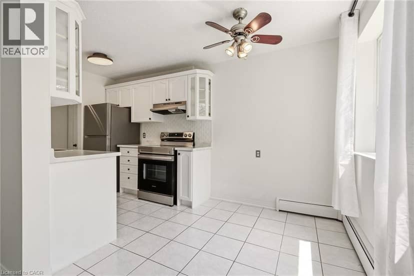 2411 NEW Street Unit# 201 — photo 12 of 29