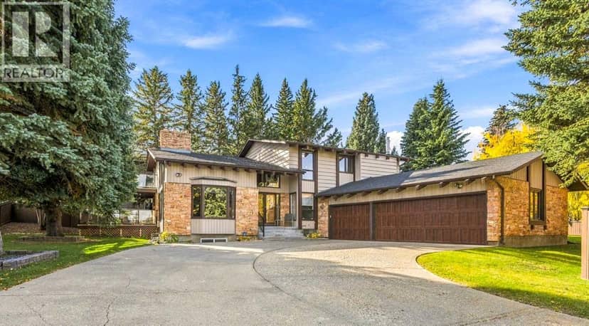 340 Pump Hill Gardens SW, Calgary