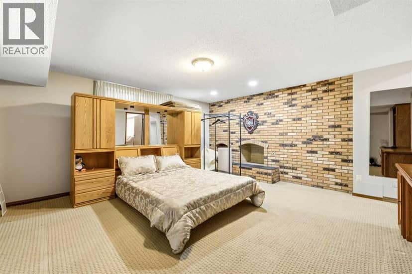 340 Pump Hill Gardens SW — photo 36 of 40