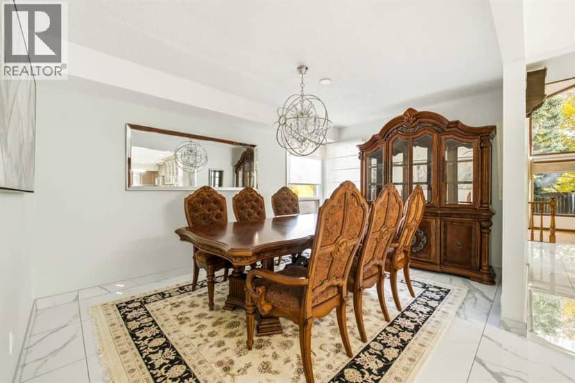 340 Pump Hill Gardens SW, Calgary, photo 7