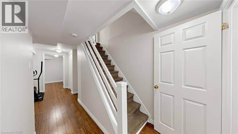 304 BLUEVALE Street Unit# B — photo 33 of 40