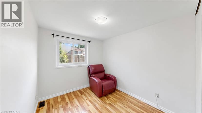 304 BLUEVALE Street Unit# B — photo 29 of 40
