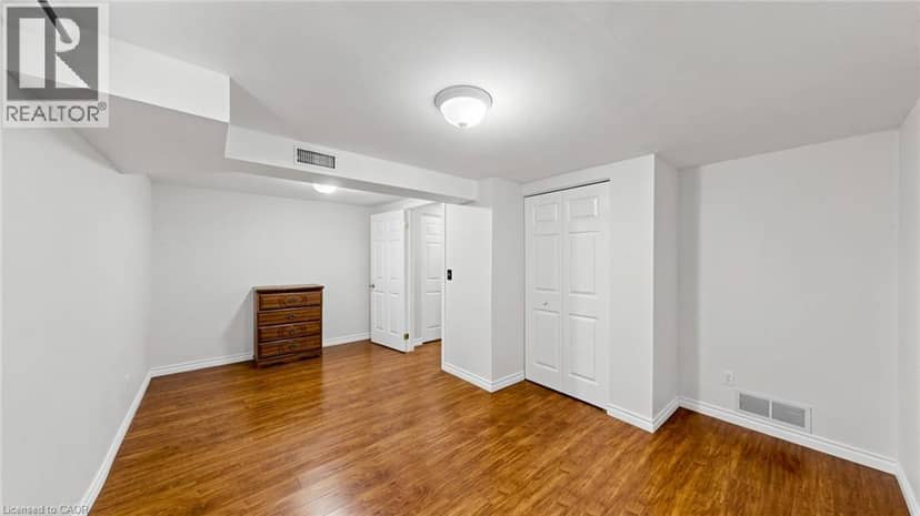 304 BLUEVALE Street Unit# B — photo 35 of 40