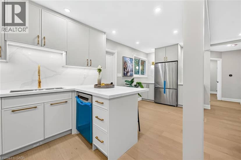 5662 MORDEN Drive — photo 9 of 40