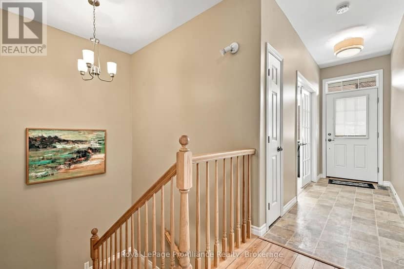 56 - 56-194 Haig Road — photo 10 of 39