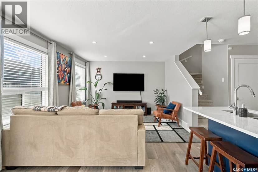 160 Tufts WAY — photo 16 of 40