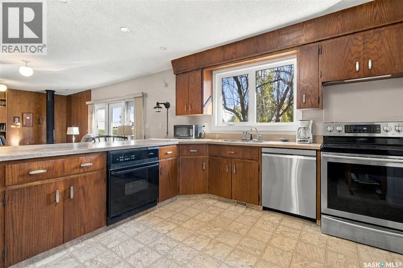 57 Culliton CRESCENT — photo 14 of 40