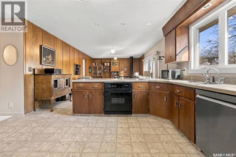 57 Culliton CRESCENT — photo 15 of 40