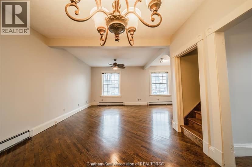 26 Kendall STREET — photo 9 of 40