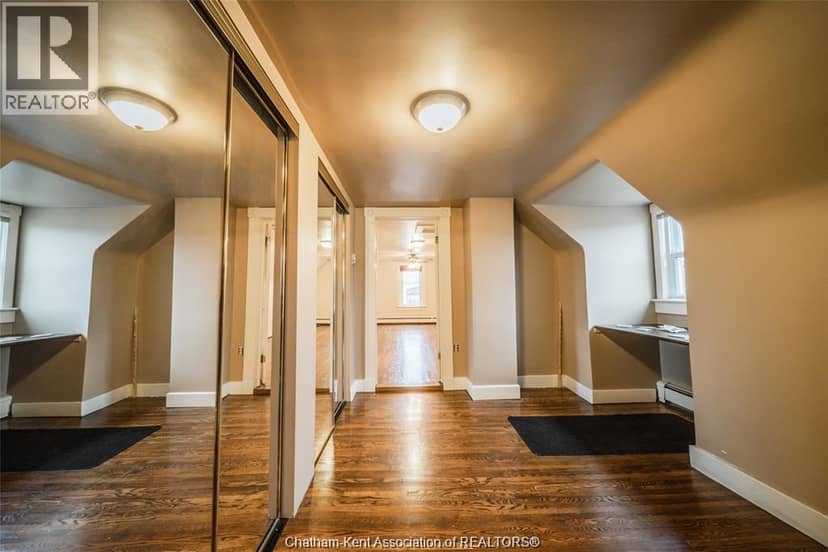 26 Kendall STREET — photo 18 of 40