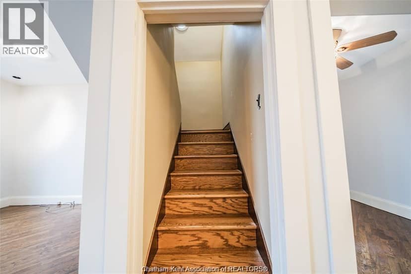 26 Kendall STREET — photo 16 of 40
