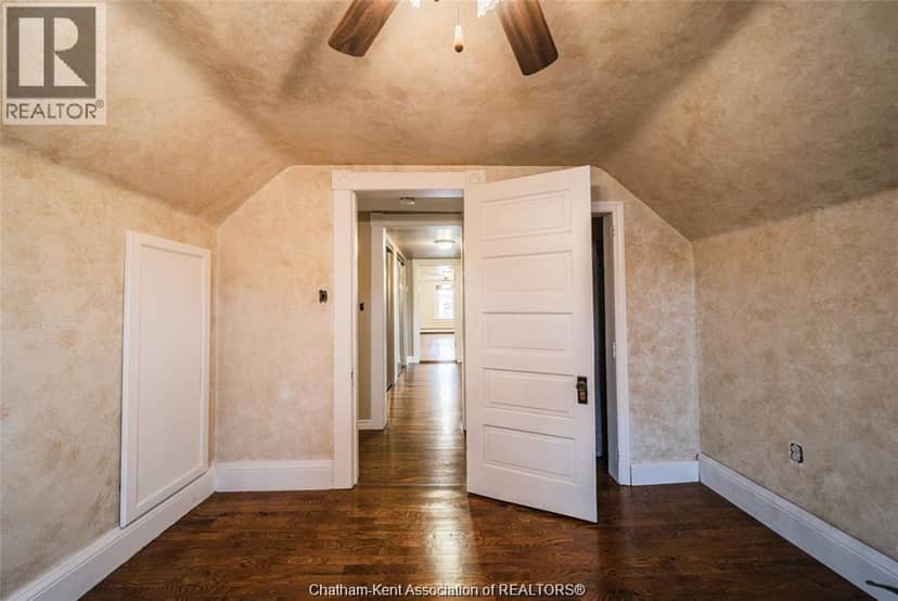 26 Kendall STREET — photo 17 of 40