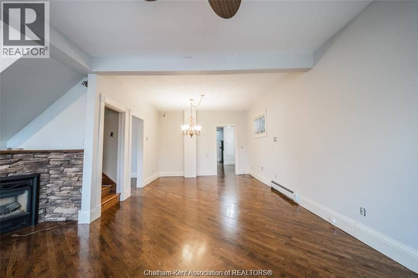 26 Kendall STREET — photo 11 of 40