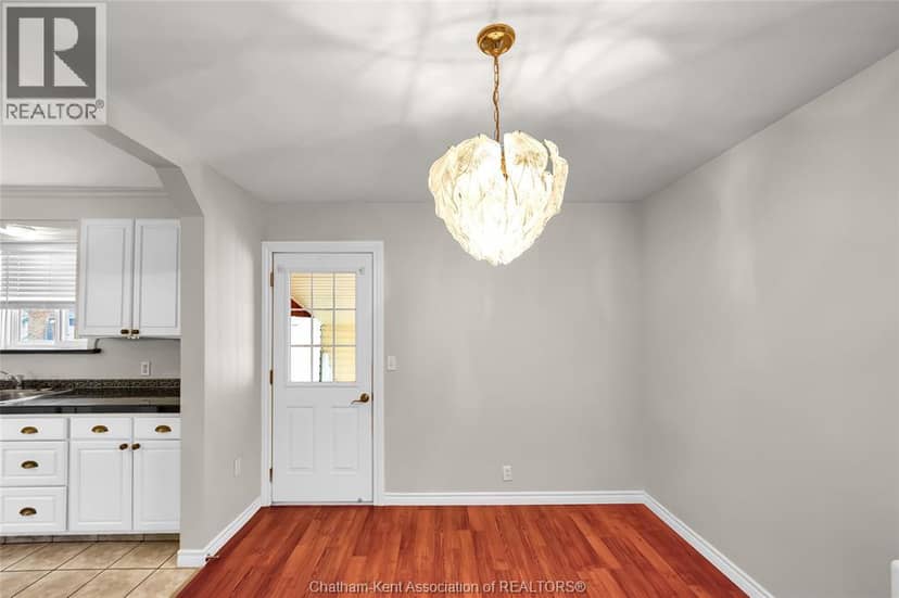 26 Kendall STREET — photo 39 of 40