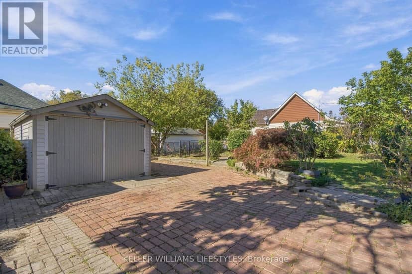 96 Dakin Street — photo 30 of 40