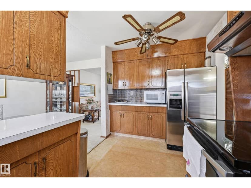 15019 84 ST NW — photo 9 of 38