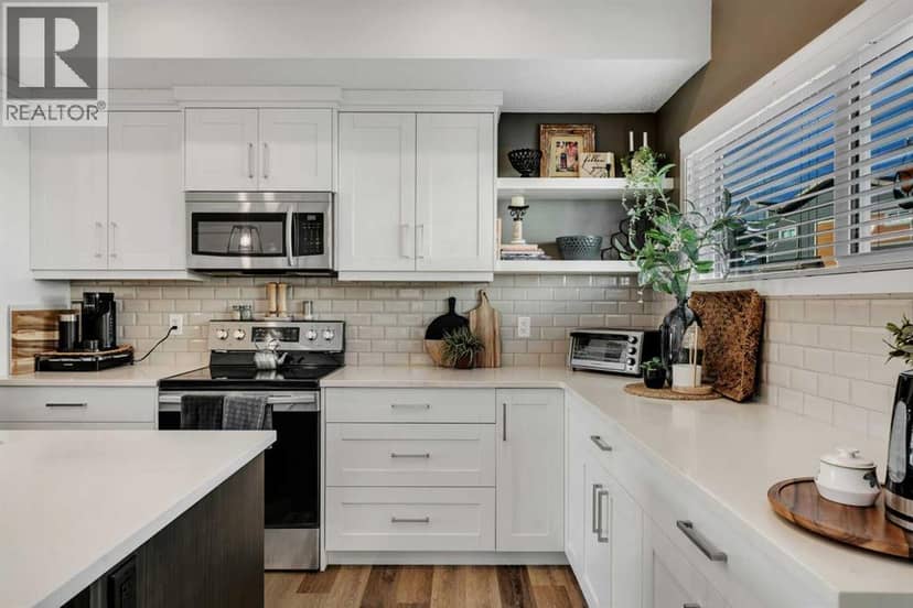 122 Harvest Grove  NE — photo 16 of 40