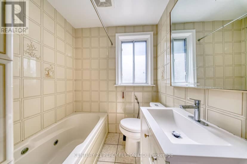 109 Norton Avenue — photo 18 of 35