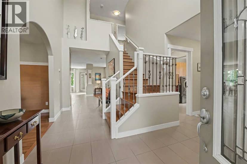 915 Coopers Drive SW, Airdrie, photo 5