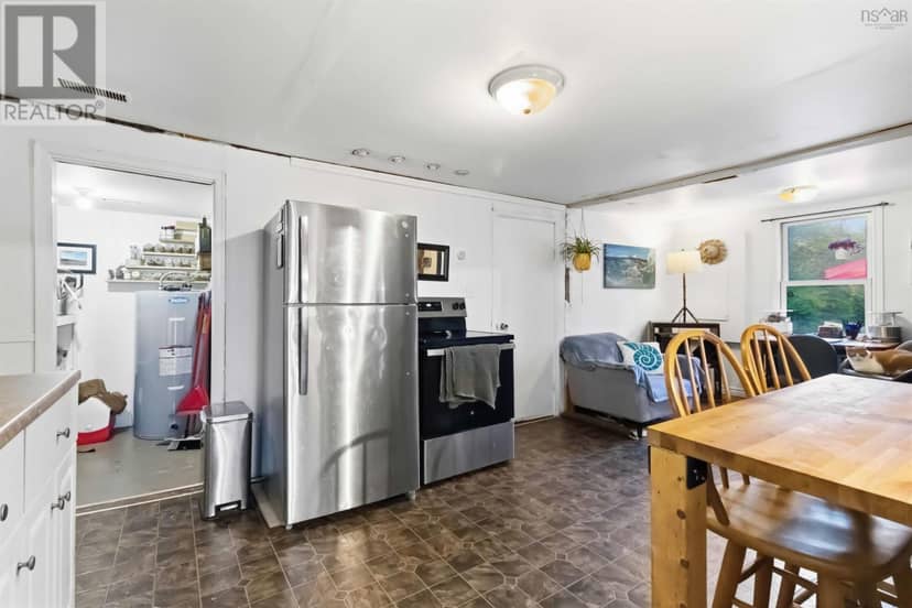 6629 St. Margaret's Bay Road — photo 17 of 28