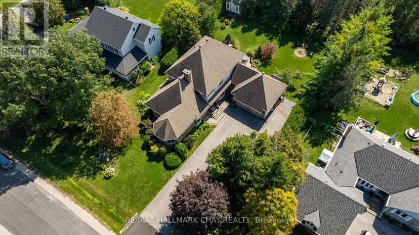 9 Howard Drive — photo 2 of 40