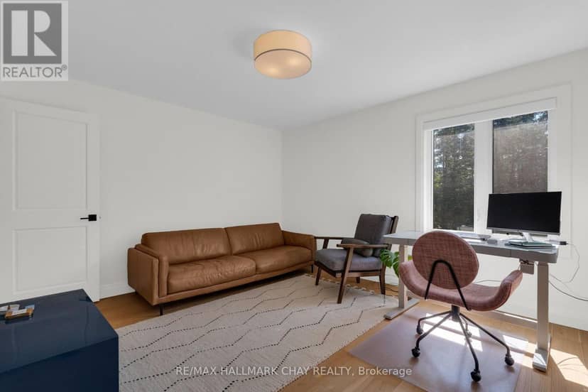 9 Howard Drive — photo 33 of 40