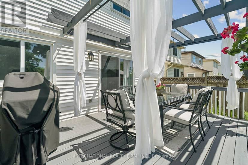 206 Hickling Trail — photo 30 of 40